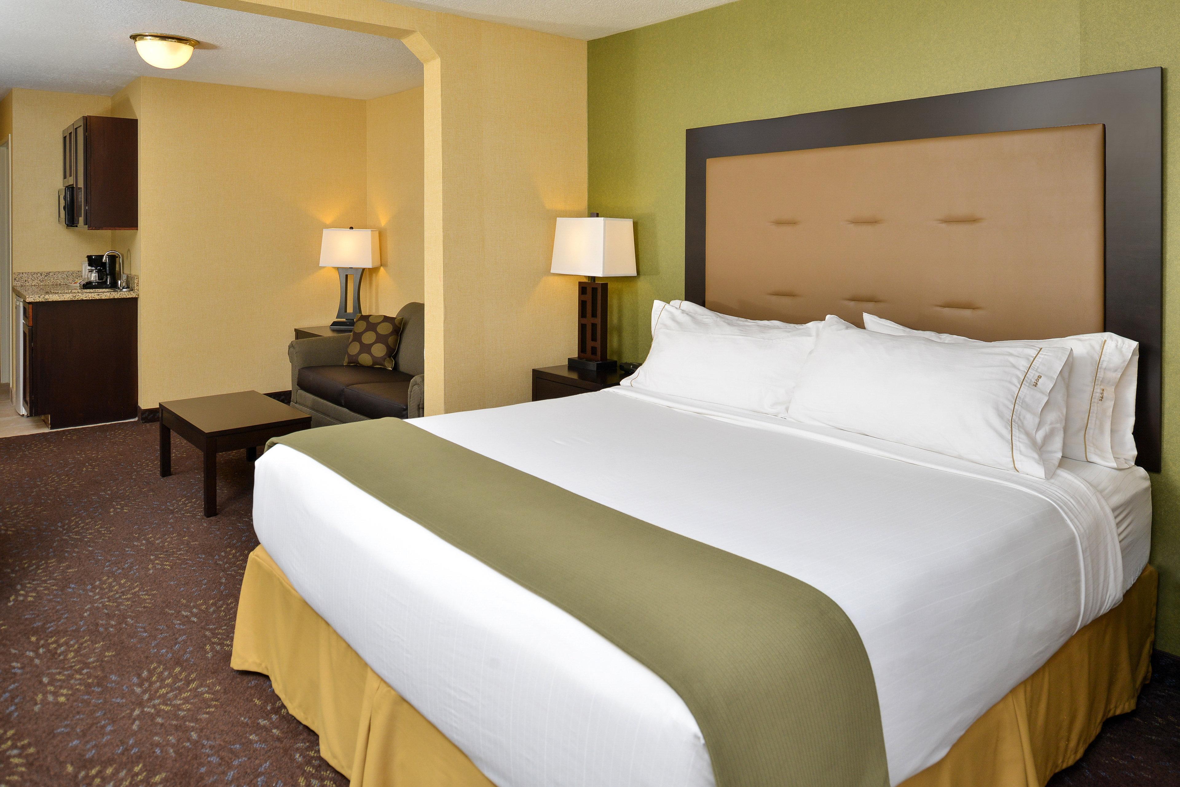 Holiday Inn Express Hotel & Suites Charlotte By Ihg Dış mekan fotoğraf