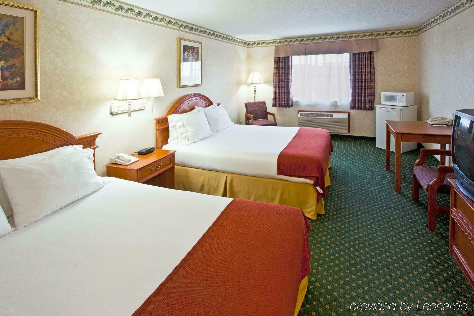 Holiday Inn Express Hotel & Suites Charlotte By Ihg Dış mekan fotoğraf